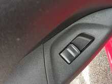 Toyota AYGO VVT-i x-play - U8353