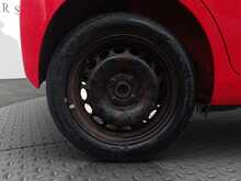 Toyota AYGO VVT-i x-play - U8353