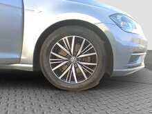 Volkswagen Golf TSI EVO SE Nav - U8358