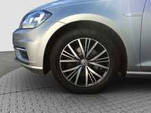 Volkswagen Golf TSI EVO SE Nav - U8358