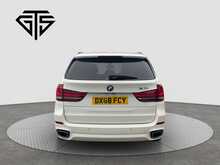 BMW X5 X Drive 35d M Sports - U8361