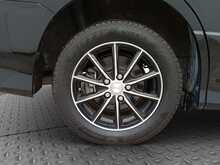 Toyota Voxy Hybrid ZS Kirameki2 - U8362