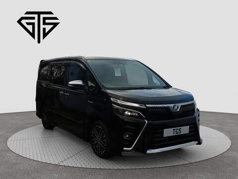 Toyota Voxy Hybrid ZS Kirameki2 MPV 1.8 Automatic Petrol Hybrid