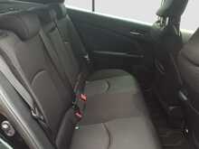 Toyota Prius S Safetyplus 2 - U8365