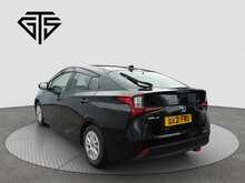 Toyota Prius S Safetyplus 2 - U8365