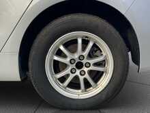 Toyota Prius E - U8366