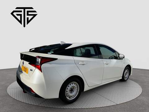 S 1.8 Hatchback Automatic Petrol Hybrid