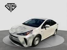 Toyota Prius S - U8368