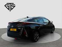 Toyota PRIUS PHV A - U8369