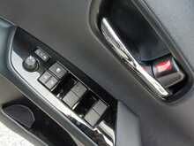 Toyota PRIUS PHV A - U8369