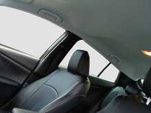 Toyota PRIUS PHV A - U8369