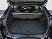 Toyota PRIUS PHV A - U8369