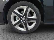 Toyota PRIUS PHV A - U8369