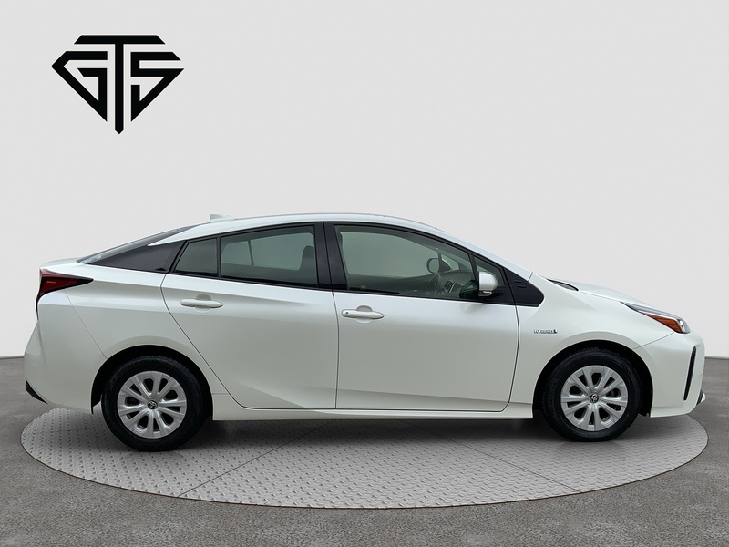 Toyota Prius S - U8373