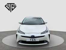 Toyota Prius S - U8373