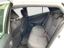 Toyota Prius S - U8373