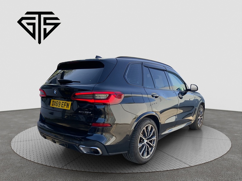 BMW X5 xDrive35d M-Sports - U8374