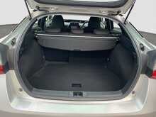 Toyota Prius S - U8375