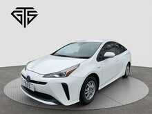 Toyota Prius S - U8376