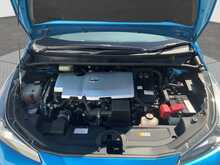 Toyota Prius S Touring-Selection - U8377