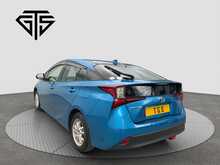 Toyota Prius S - U8378