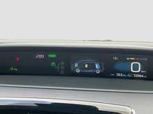 Toyota Prius S - U8378