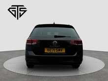 Volkswagen Passat TDI SE Nav - U8379