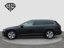 Volkswagen Passat TDI SE Nav - U8379