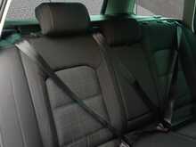 Volkswagen Passat TDI SE Nav - U8379