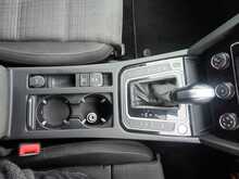 Volkswagen Passat TDI SE Nav - U8379