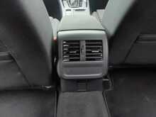 Volkswagen Passat TDI SE Nav - U8379