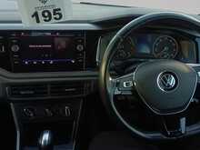 Volkswagen Polo TSI Match - U8380