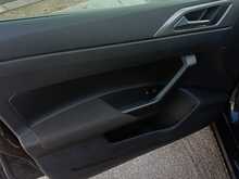 Volkswagen Polo TSI Match - U8380