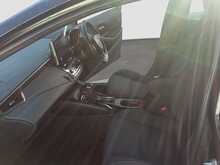 Toyota Corolla VVT-h Icon - U8386