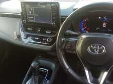 Toyota Corolla VVT-h Icon - U8386