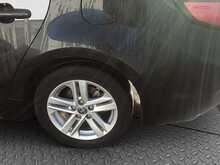 Toyota Corolla VVT-h Icon - U8386