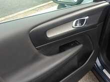 Volvo XC40 h T5 Twin Engine Inscription Pro - U8389