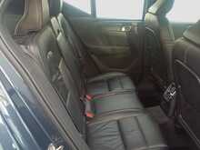 Volvo XC40 h T5 Twin Engine Inscription Pro - U8389