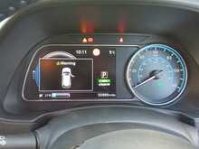 Nissan Leaf Tekna - U8397