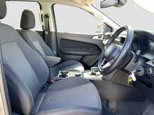 Volkswagen Amarok TDI Life - U8399