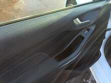 Ford Fiesta Van T EcoBoost Sport - U8403