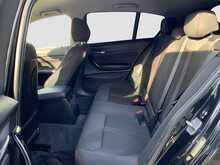 BMW 118D 118d Sports - U8405