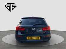 BMW 118D 118d Sports - U8405