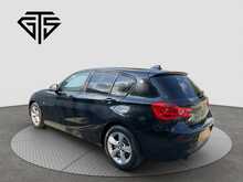 BMW 118D 118d Sports - U8405
