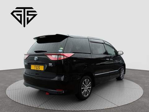 Hybrid Aeras 4WD MPV 2.4 Automatic Petrol Hybrid