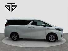 Toyota Alphard Hybrid X - U8409