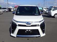 Toyota Voxy Hybrid ZS Kirameki2 - U8410