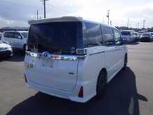 Toyota Voxy Hybrid ZS Kirameki2 - U8410