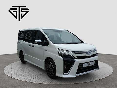 Toyota Voxy X MPV 2.5 Automatic Petrol Hybrid