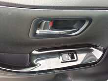 Toyota Voxy Hybrid ZS Kirameki2 - U8410